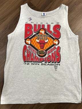Vintage 1996 Chicago Bulls 4 Time NBA Champions 72 Win Season Tank Top XL New